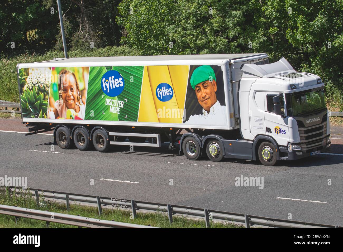 Fyffes Bananas Haulage delivery trucks, lorry, transportation, truck