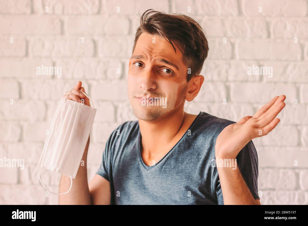 Download Sun Face Mask High Resolution Stock Photography And Images Alamy PSD Mockup Templates