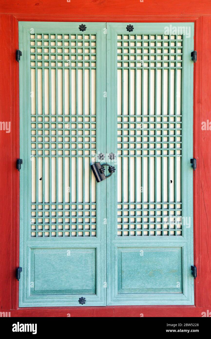 A door to one of rooms at Gyeongbokgung Palace, South Korea Stock Photo