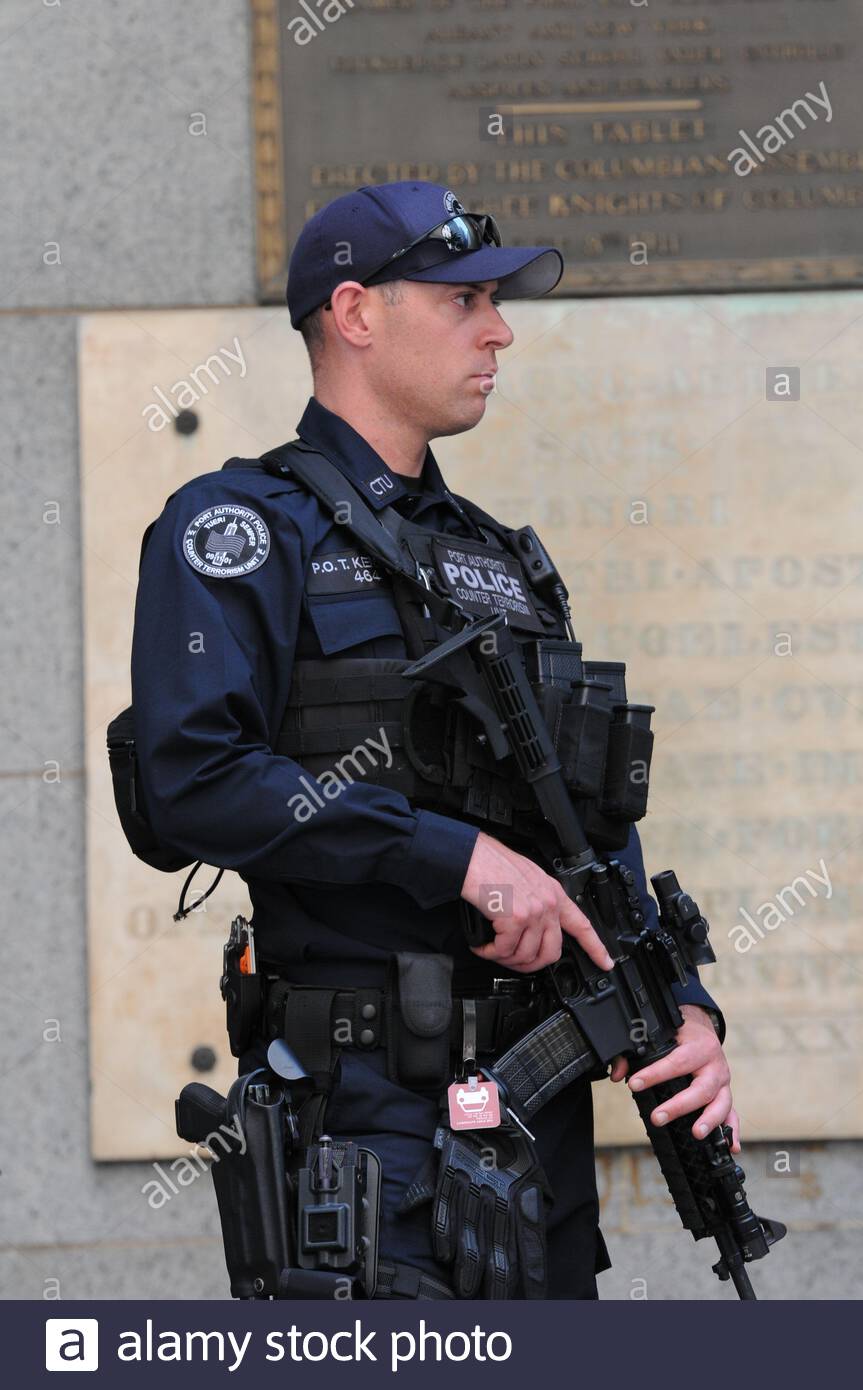 Police Officer Guns High Resolution Stock Photography and Images - Alamy