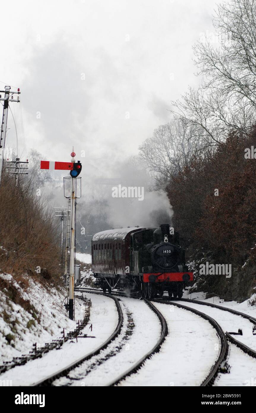 S1450 arriving at Arley with an auto train working from Highley. Stock Photo