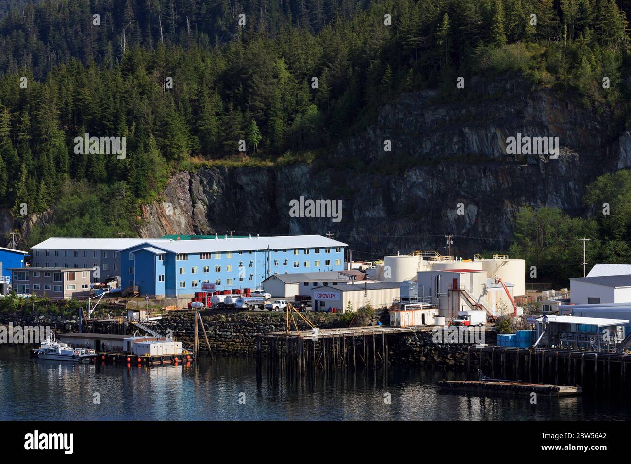 Fuel depot hires stock photography and images Alamy