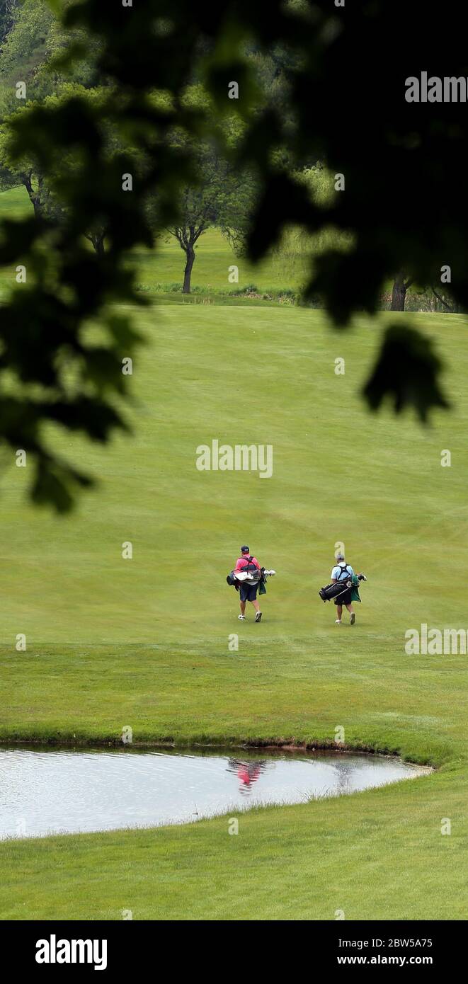 West Hartford, CT, USA. 29th May, 2020. Due to Covid19, golfers maintain social distancing at