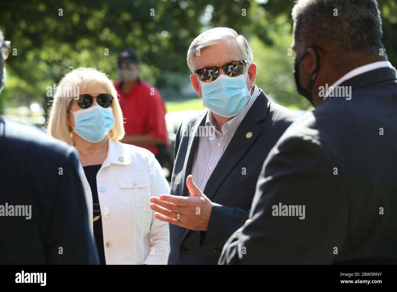 Hanley Hills, United States. 29th May, 2020. Missouri Governor Mike Parson and Missouri First Lady Teresa Parson, prepare to hand out face masks at The Mt. Beulah Missionary Baptist Church, in .Hanley Hills, Missouri on Friday, May 29, 2020. The first couple handed out the masks to church leaders who plan on reopening their places of worship this Sunday. Photo by Bill Greenblatt/UPI Credit: UPI/Alamy Live News Stock Photo