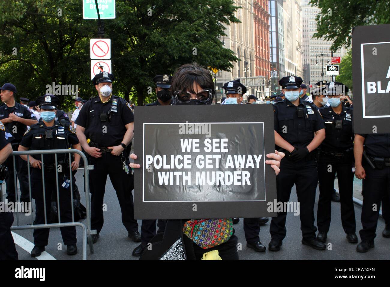 May 29, 2020, New York, New York, USA: Foley Square N.Y.C. protestors demonstrating regarding the George Floyd death by Minneapolis police officers. Group of protestors walk over the Brooklyn Bridge to The Barclays  Center.     5/29/2020 (Credit Image: © Bruce Cotler/ZUMA Wire) Stock Photo