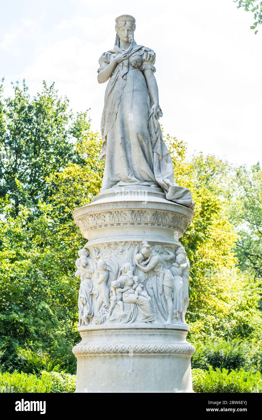 Queen luise memorial hires stock photography and images Alamy