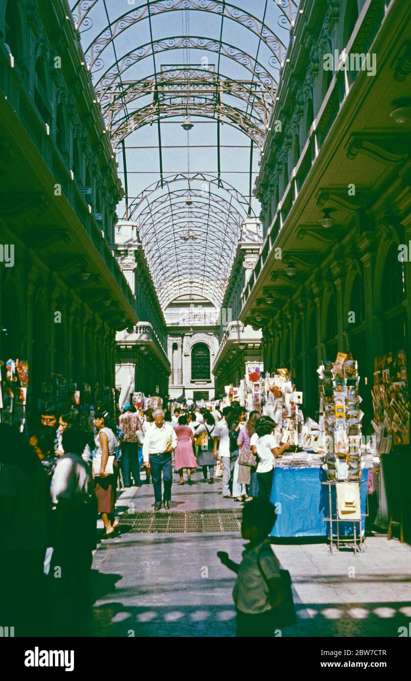 inside the 19th century post office building, April 30, 1982, Lima