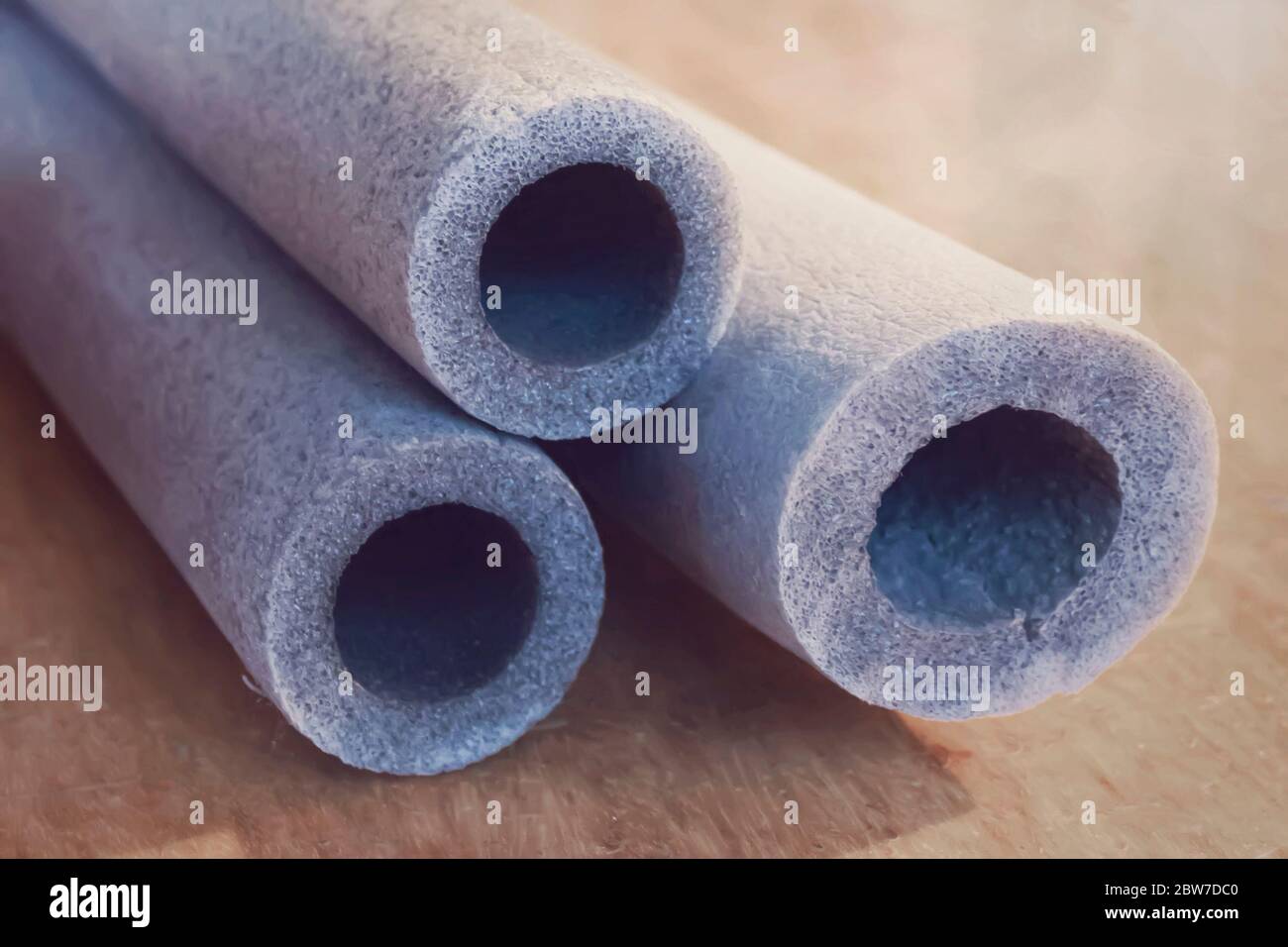 Foam pipe insulation hires stock photography and images Alamy