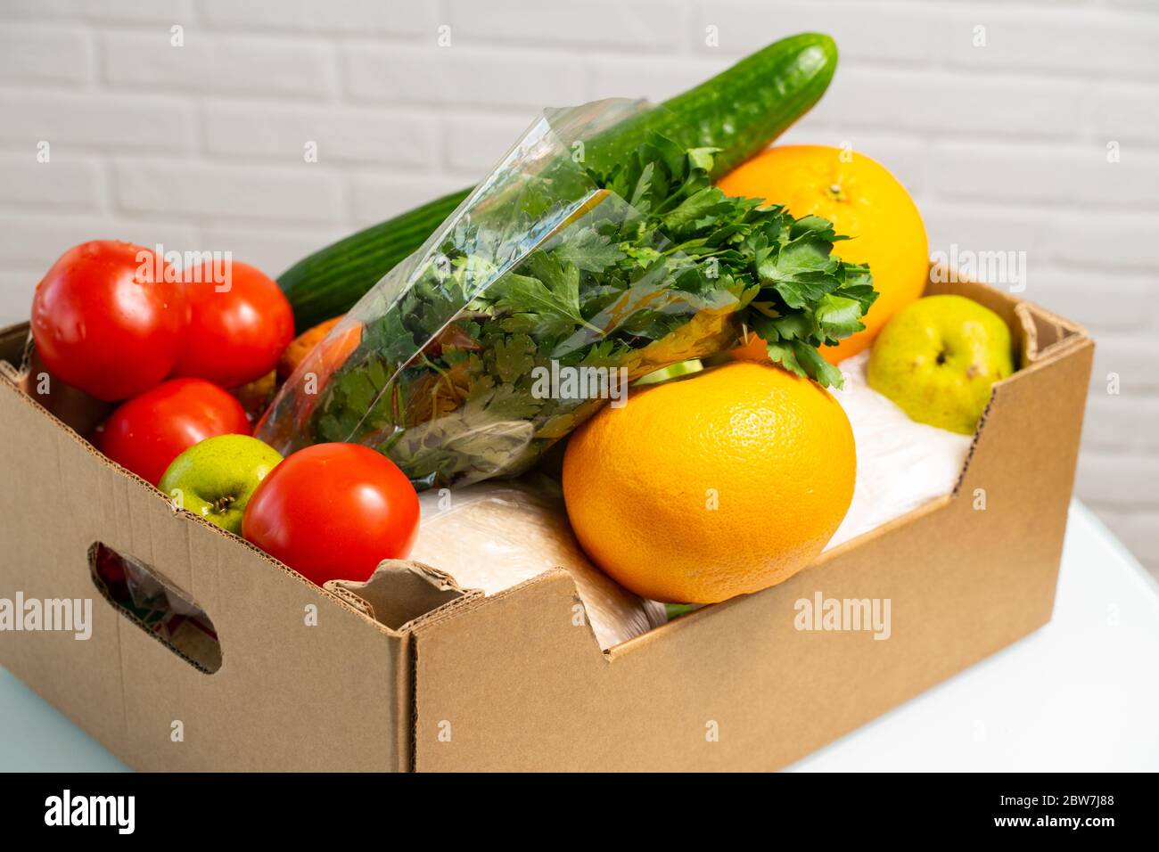 Cardboard food packaging hi-res stock photography and images - Alamy