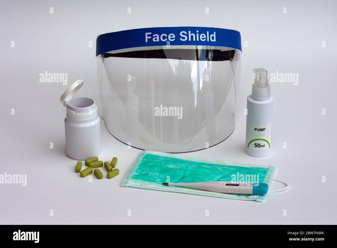 Plastic face shield hi-res stock photography and images - Alamy