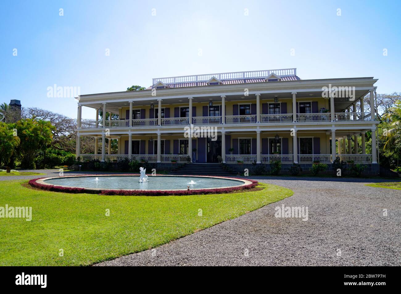 The fountain in front of Chateau de Labourdonnais, a colonial palace