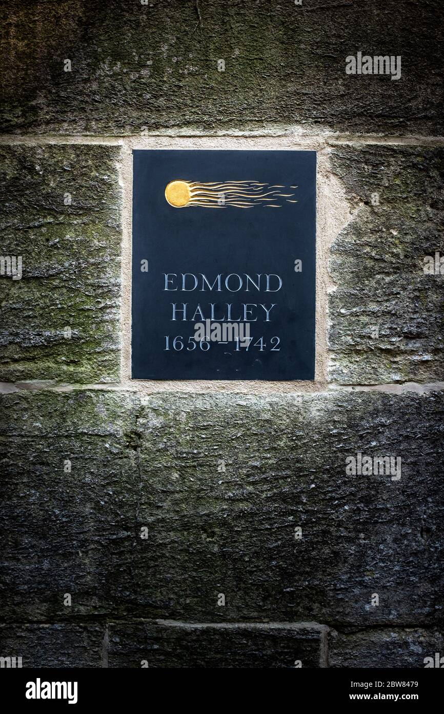Edmond Halley memorial plaque with image of comet in New College Lane Oxford. Stock Photo