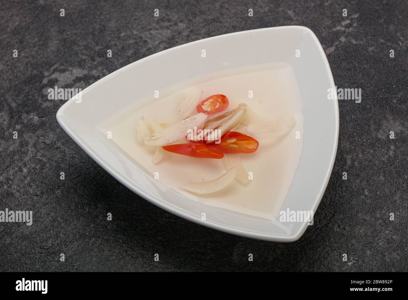 Vietnamese vinegar sauce with chili and garlic Stock Photo Alamy