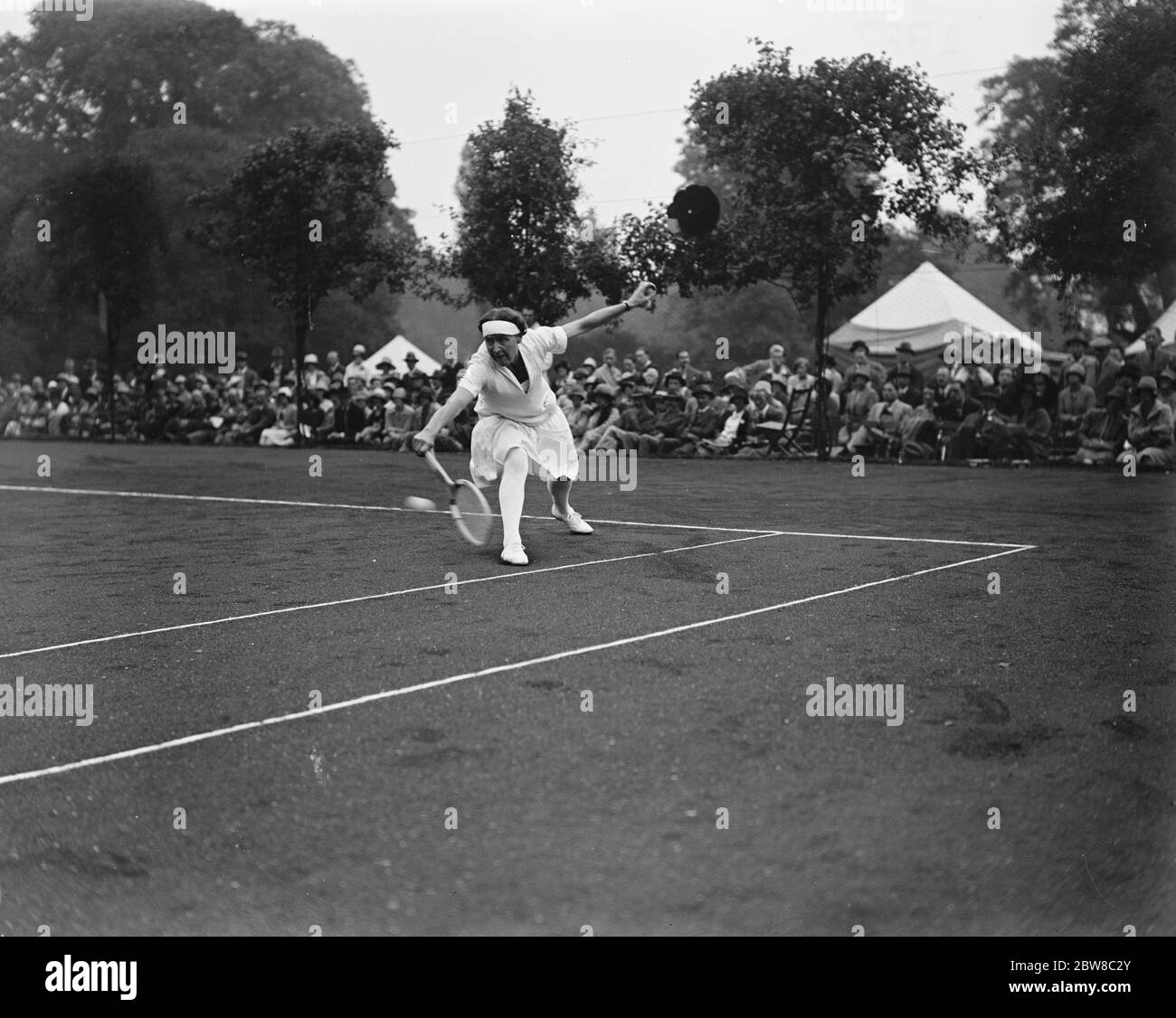 Professional tennis at the Phyllis Court Club , Henley . Miss Dora Kornig in play . 2 July 1927 Stock Photo