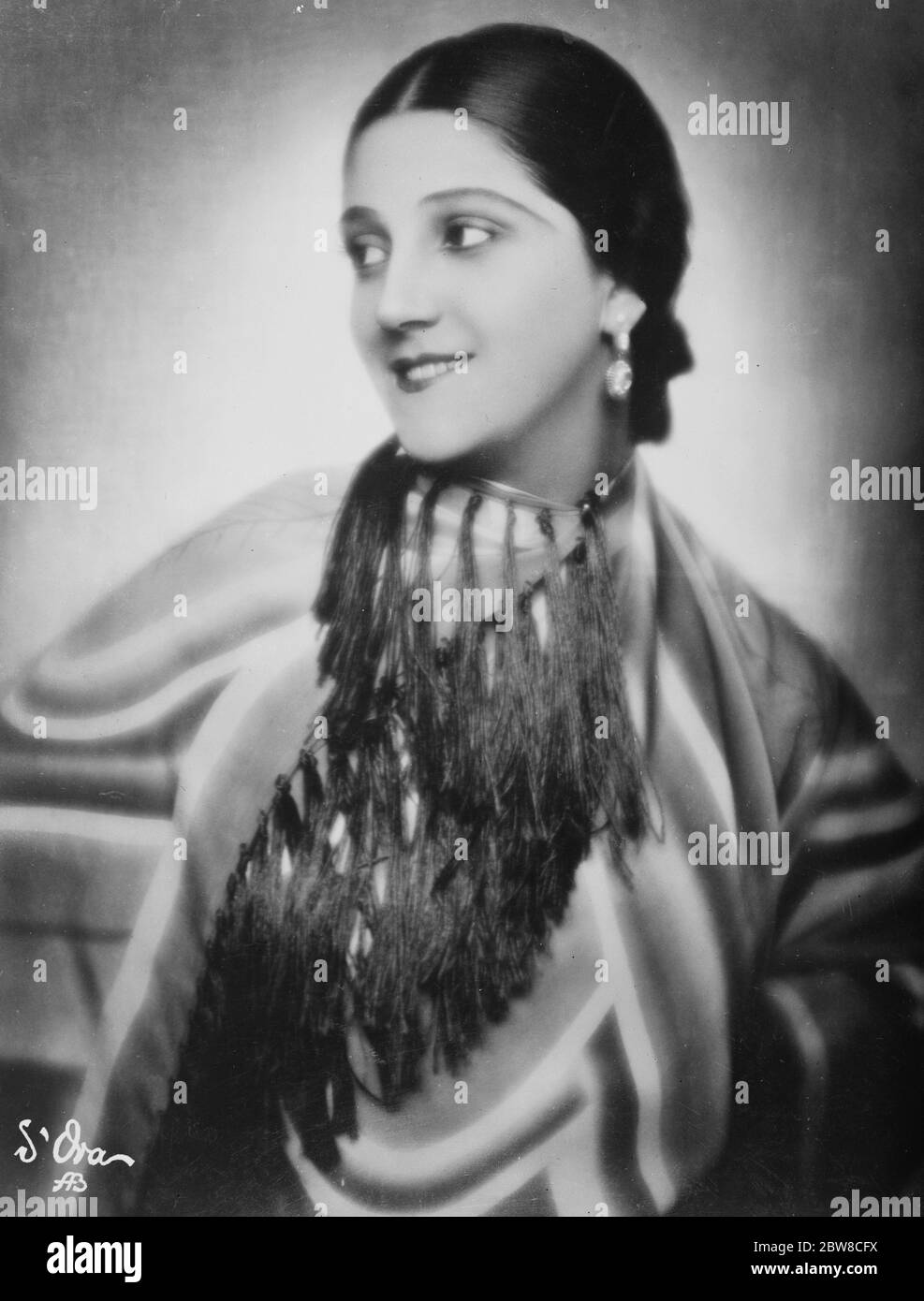 Princess Fthie , granddaughter of the late Sultan Abdul Hamid of Turkey . 14 March 1927. Stock Photo