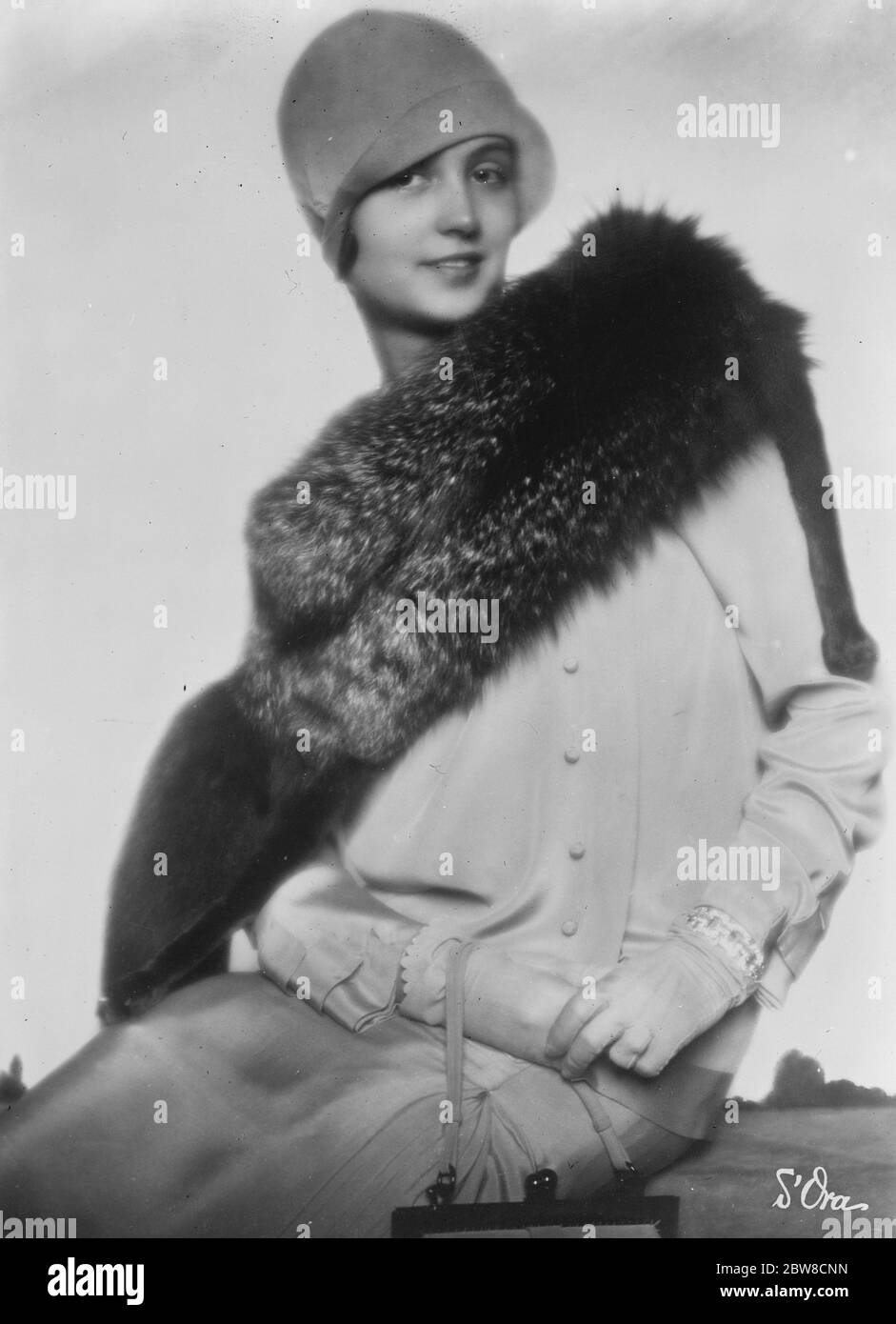 Senora Martinez De Hoz , wife of the well known Argentine owner , who gained his second success in the French Derby at Chantilly . 18 June 1927 Stock Photo