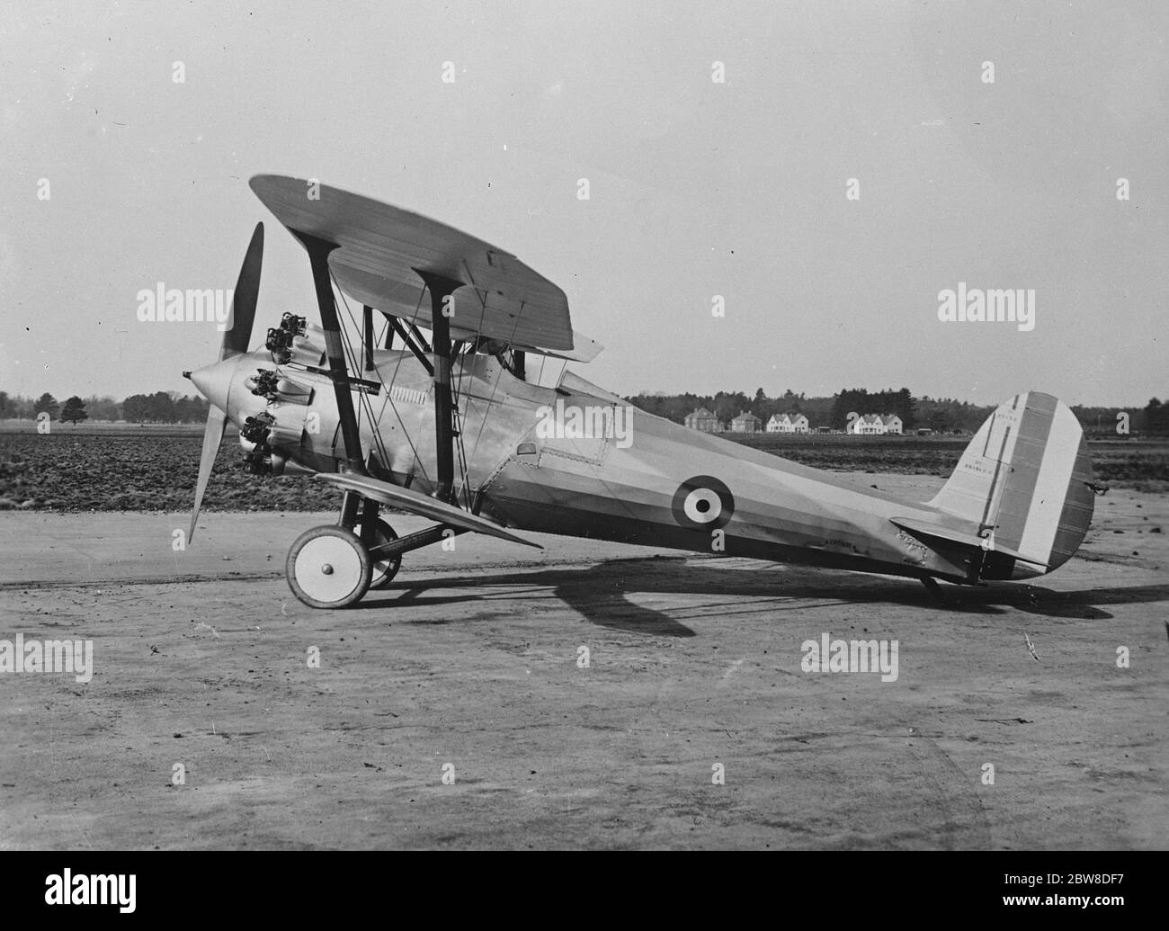 Britain ' s wonderful new fighters for the defence of London . The Bristol Bulldog . 16 June 1928 Stock Photo
