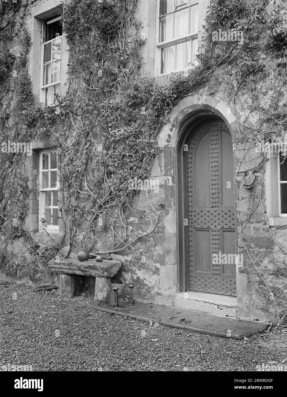 The entrance to Bemersyde House in the Scottish borders . A gift to Field - Marshal The 1st Earl Haig , commander of the British forces in World War I , from the British Government . 2 December 1919 Stock Photo