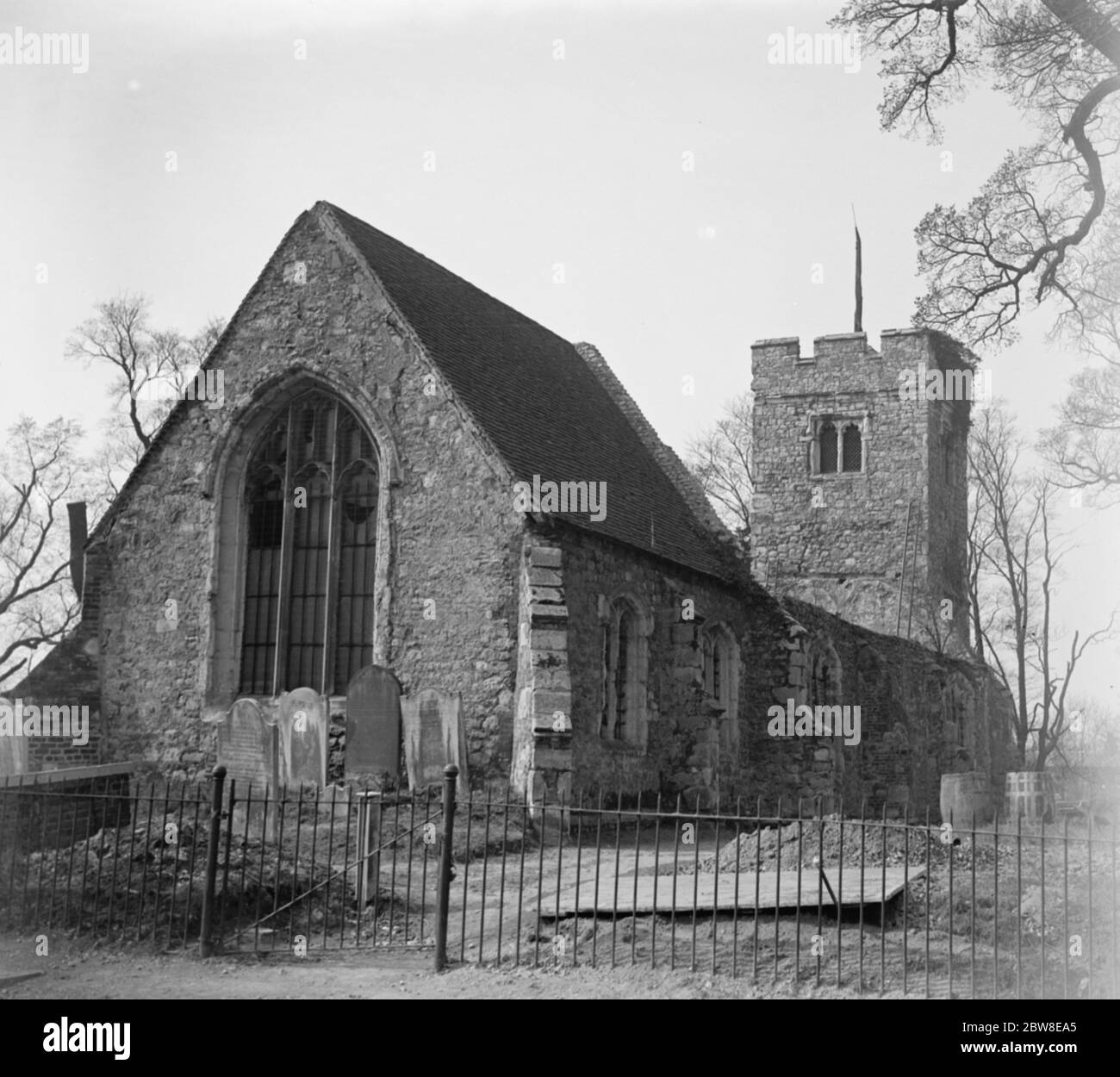 Restoring Chingford 's old church of St Peter and Paul . 26 March 1929 Stock Photo
