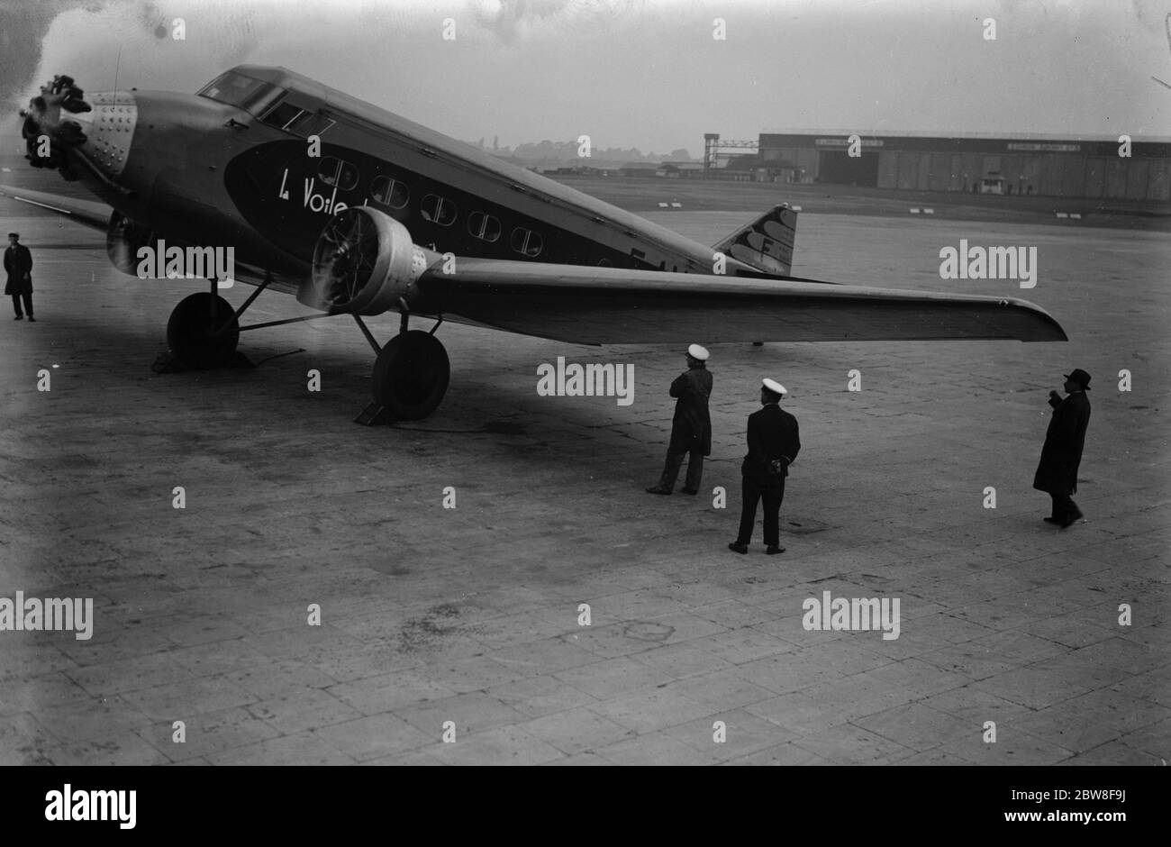 France 's new air liner on the London Paris route . The  Golden Clipper  on arrival at Croydon on its maiden voyage . 11 May 1933 Stock Photo