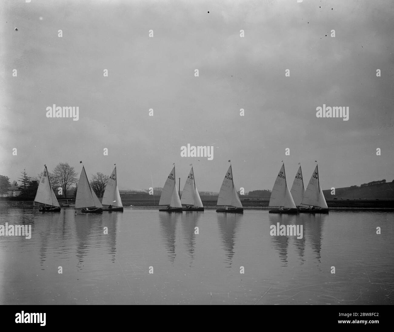 Yachts of the Upper Thames sailing club competing for the Gold Cup at