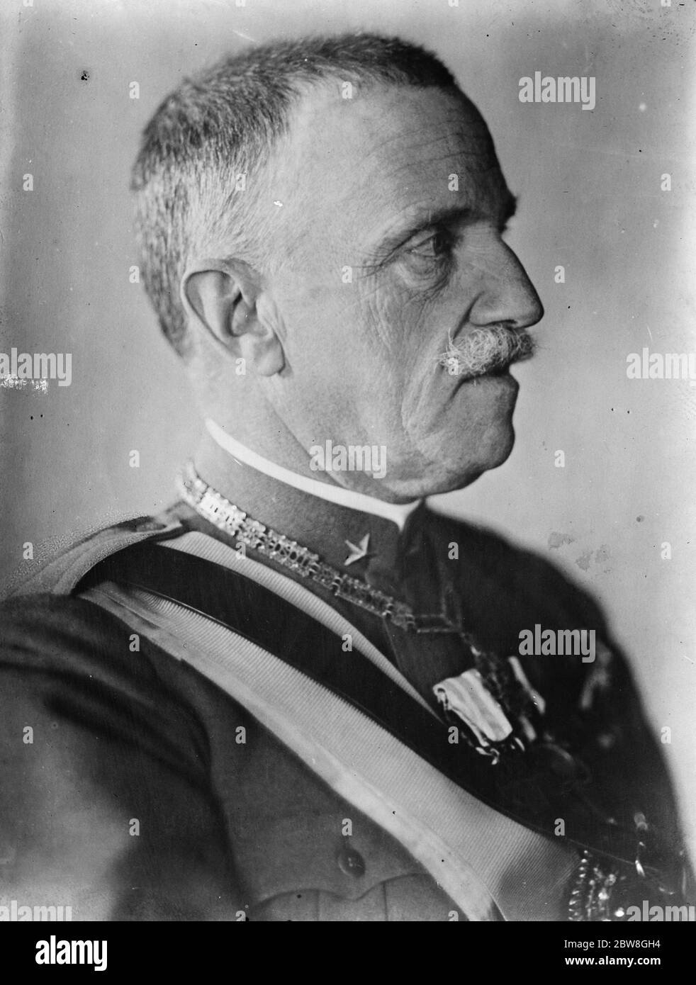 A new portrait of the King of Italy , Victor Emmanuel III 1 May 1930 Stock Photo