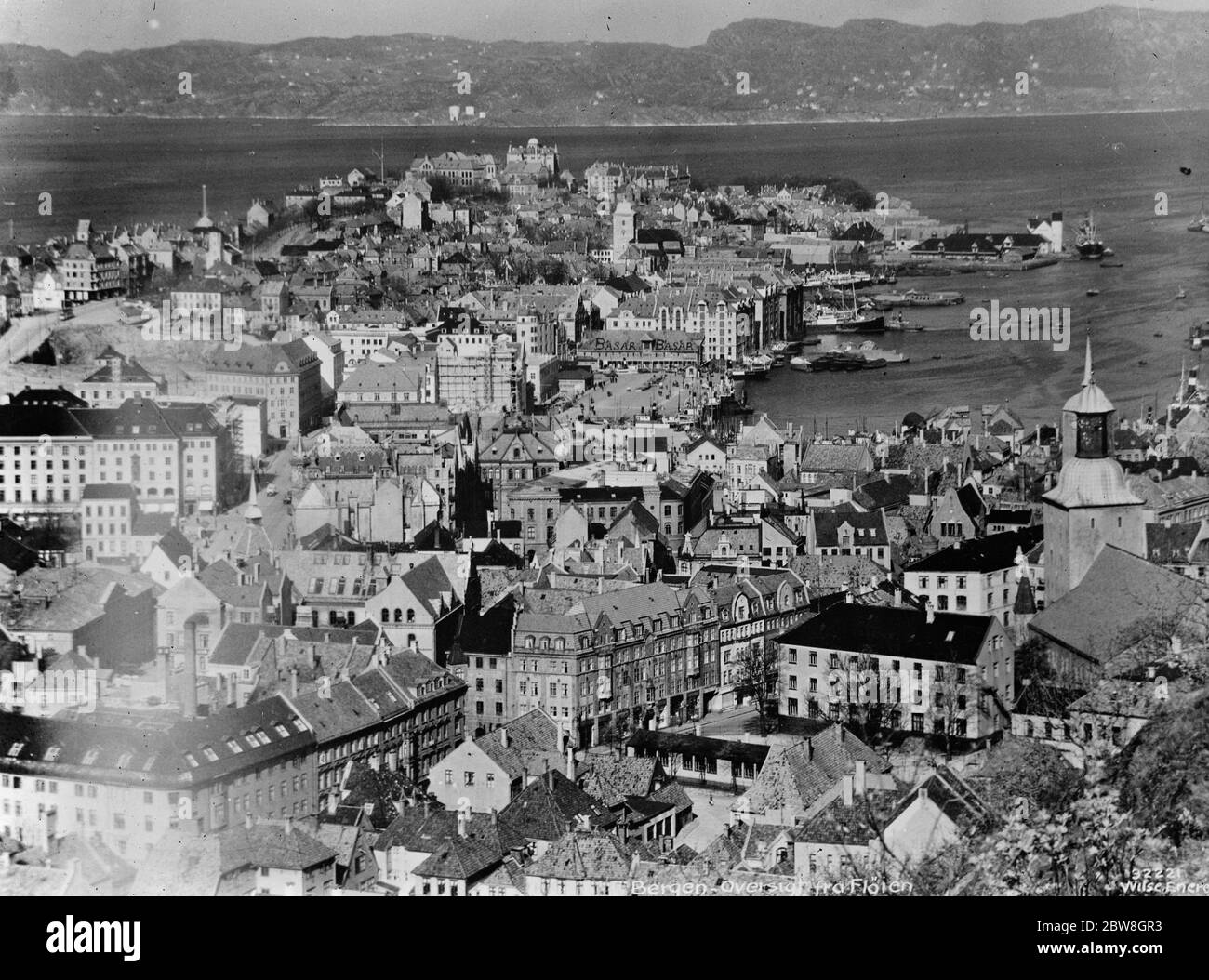 Thousand homeless after big fire at Bergen , Norway . 19 May 1930 Stock Photo