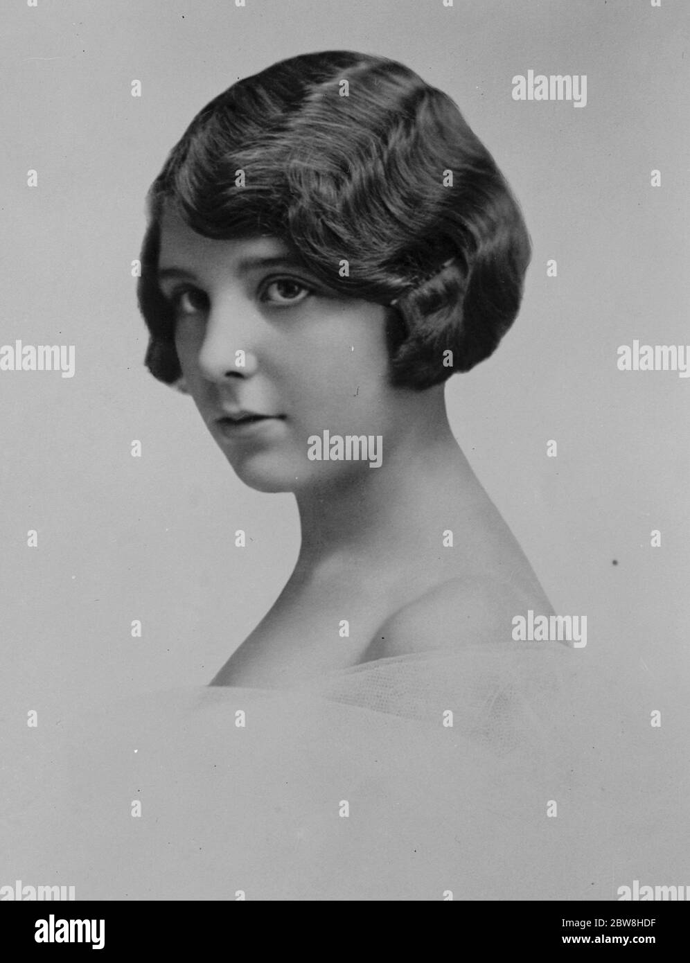 Out for international beauty honours . Signorina Giulia Montemartini . ' Miss Florence ' for 1931 and expected by all of her fellow townsfolk to be declared ' Miss Italy ' for the present year . 25 January 1931 Stock Photo