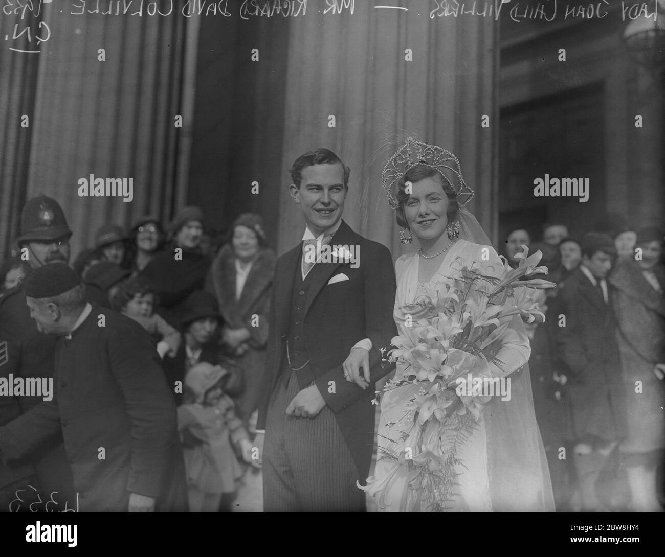 Lady Joan Child Villiers married . Lady Joan Child Villiers was married to Mr David Colville at St Peter ' s , Eaton Square . The bride and bridegroom . 21 January 1933 Stock Photo