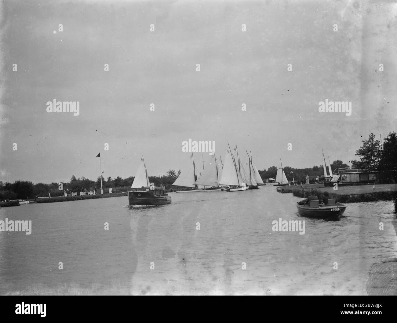 Sailing in the Broads , the navigable rivers in the English counties of Norfolk and Suffolk . 19 August 1937 Stock Photo