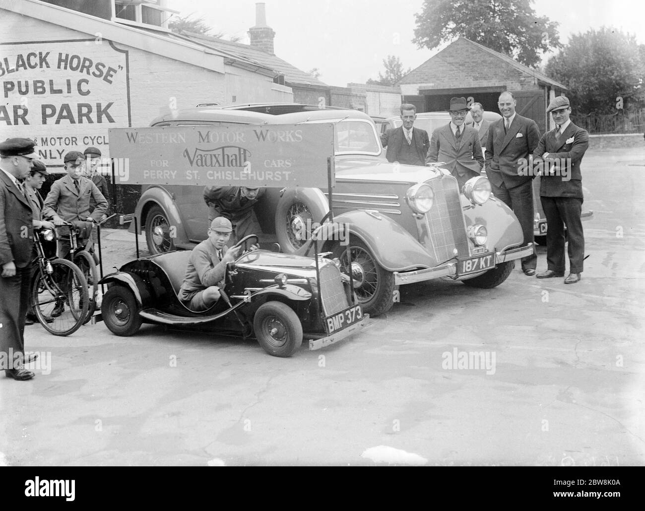 Vauxhall car fleet , big and small , at Sidcup , Kent . 1935 . Stock Photo
