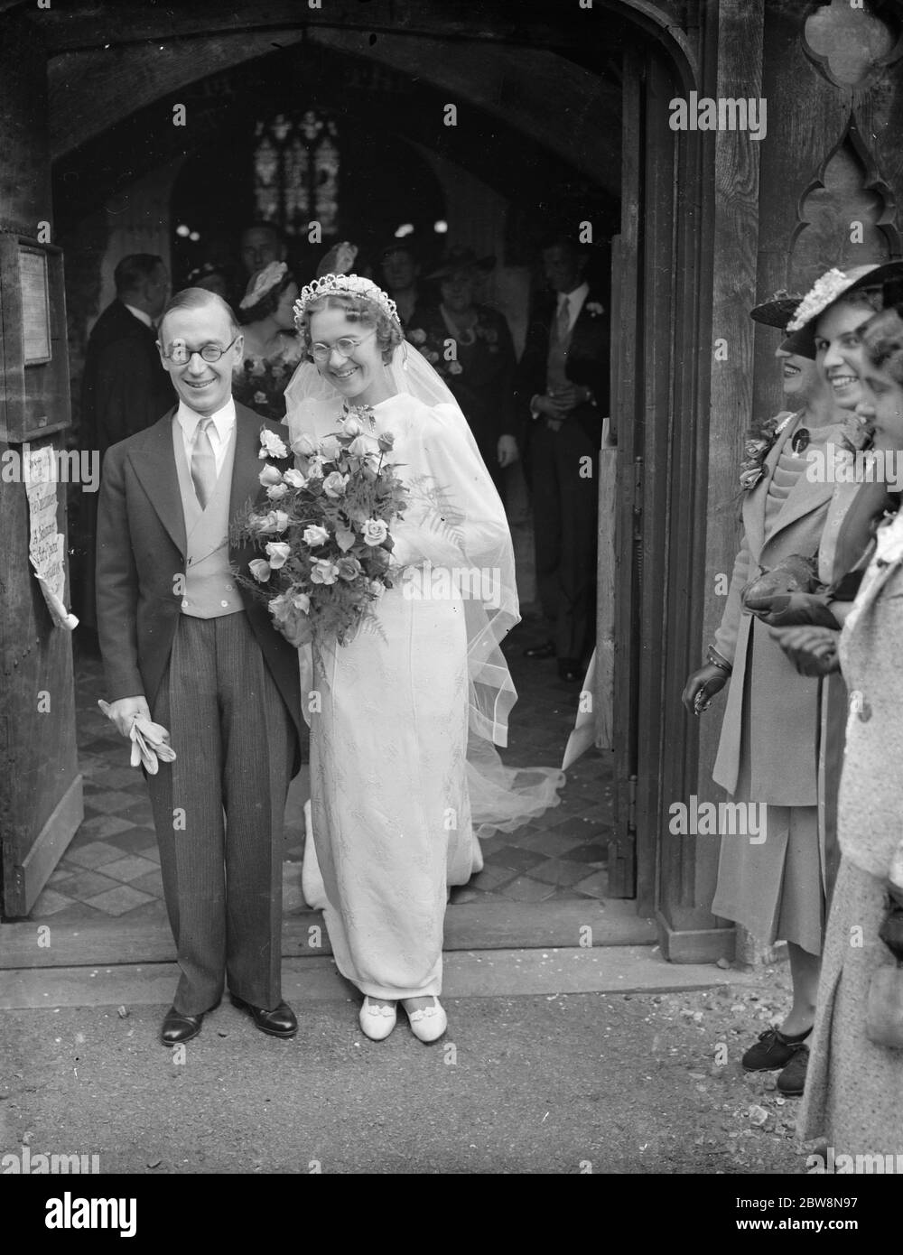 The wedding of D Hickmott and M Lodge . 1938 Stock Photo