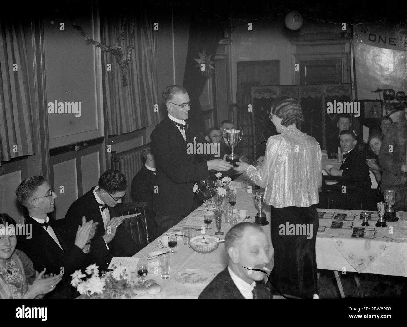 Dartford Wheelers hold their dinner . Councillor A Webb , JP , presents the prizes . 1938 Stock Photo