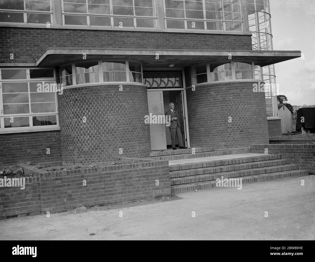 Historic school building Black and White Stock Photos & Images - Alamy