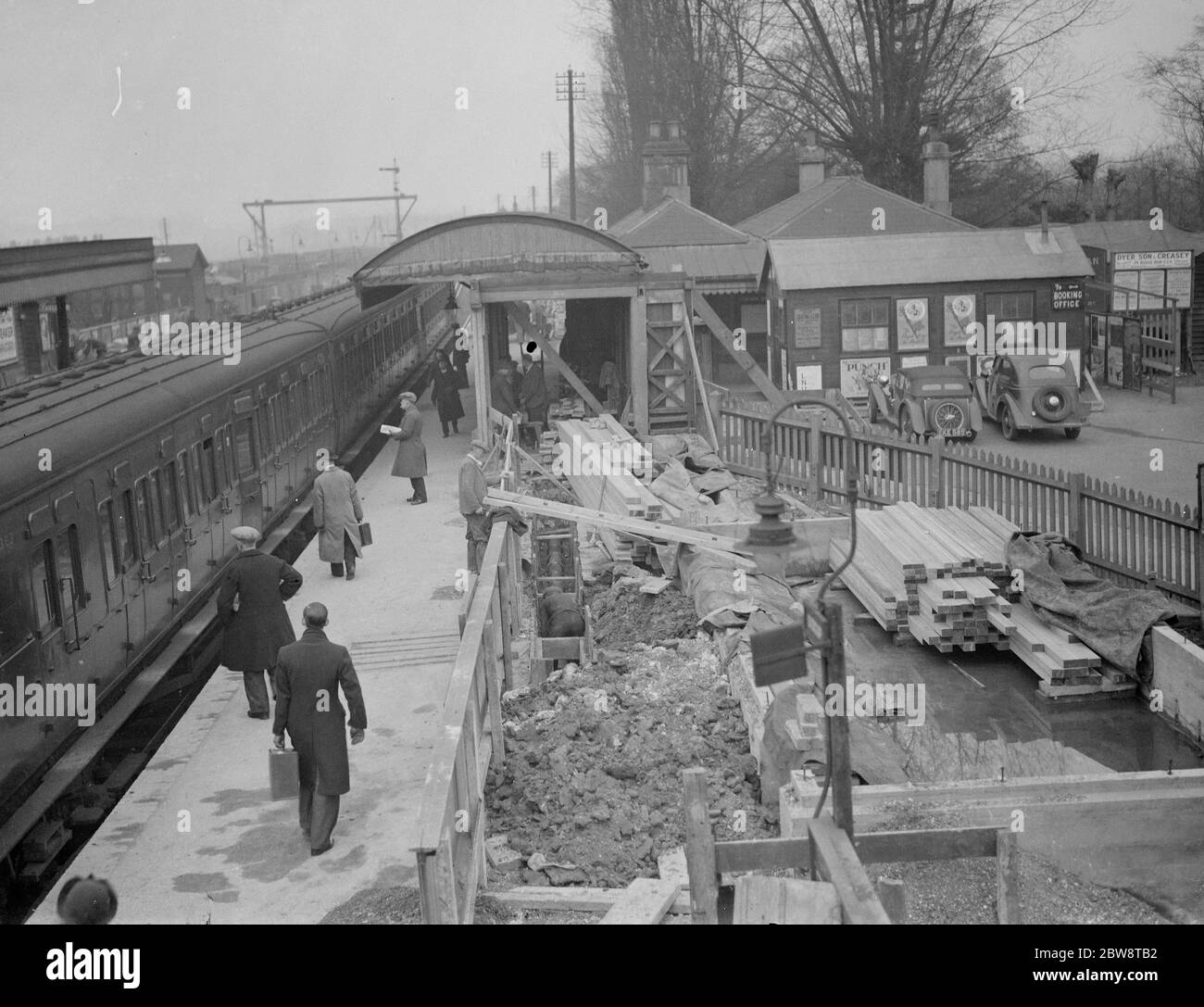 Redevelopment at Sidcup train station , Kent . 1938 Stock Photo - Alamy