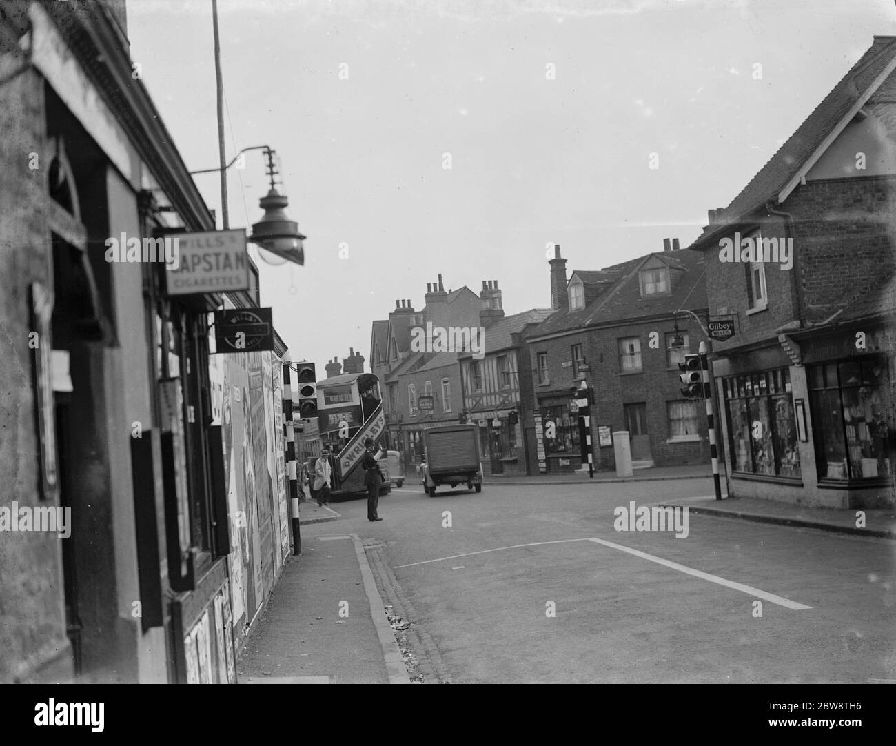 Traffic lights on the High Street in Foots Cray , Kent . 1936 Stock