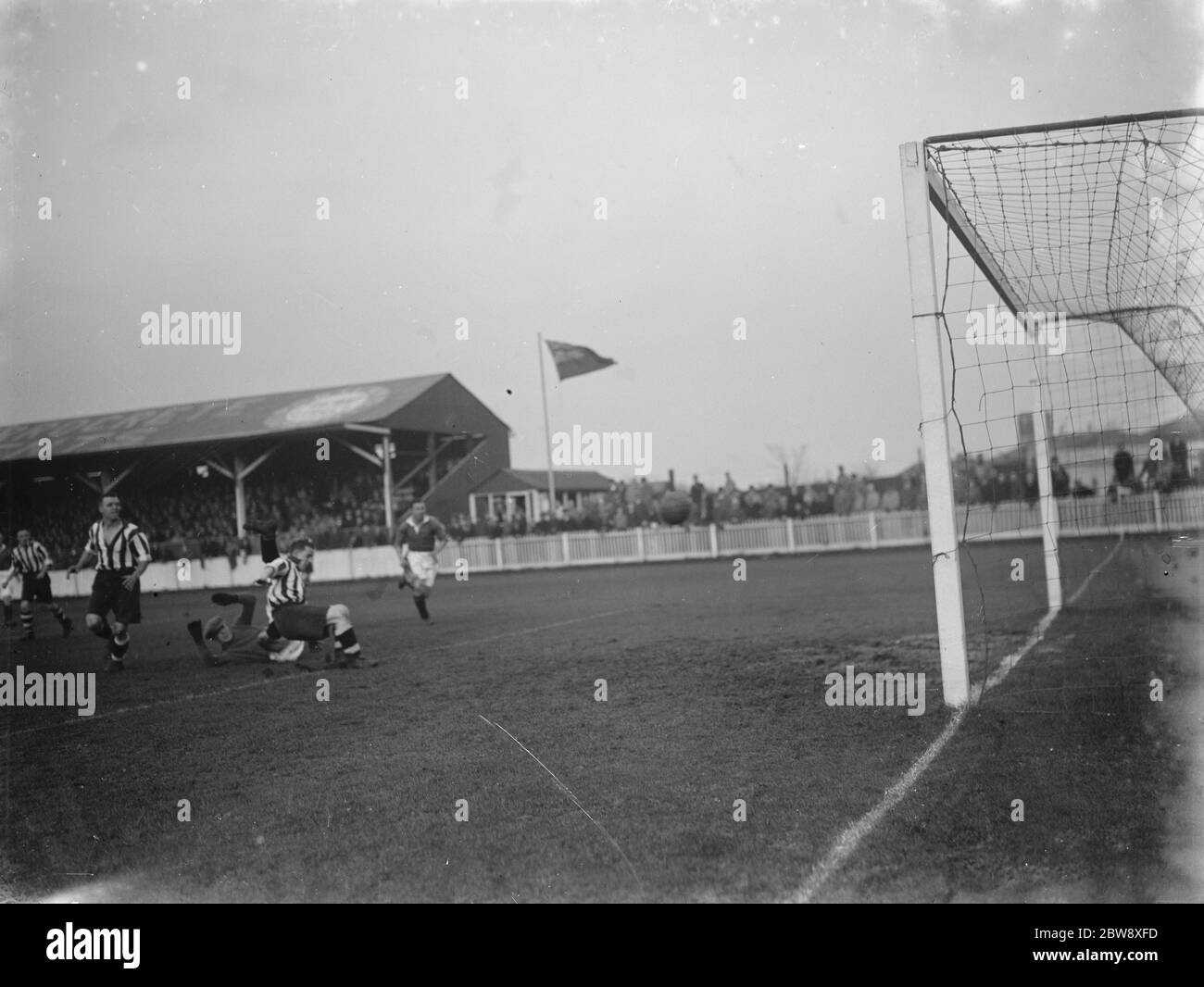 Fa cup hi-res stock photography and images - Alamy