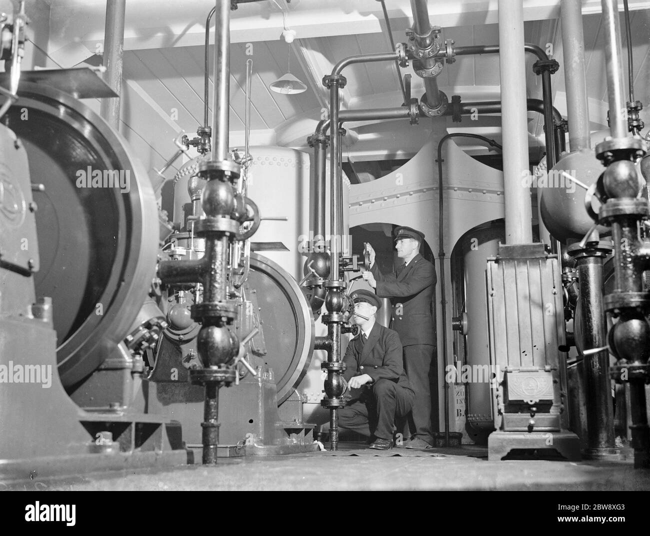 Fog singal engines hires stock photography and images Alamy