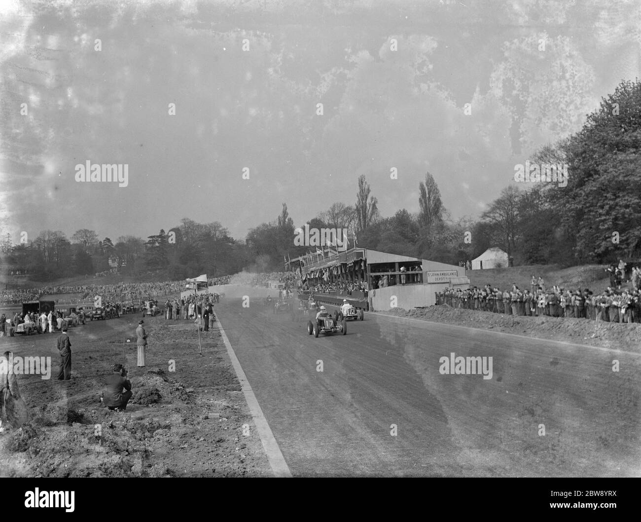 ERA Pat Fairfield and Raymond Mays at Crystal Palace . 1937 Stock Photo
