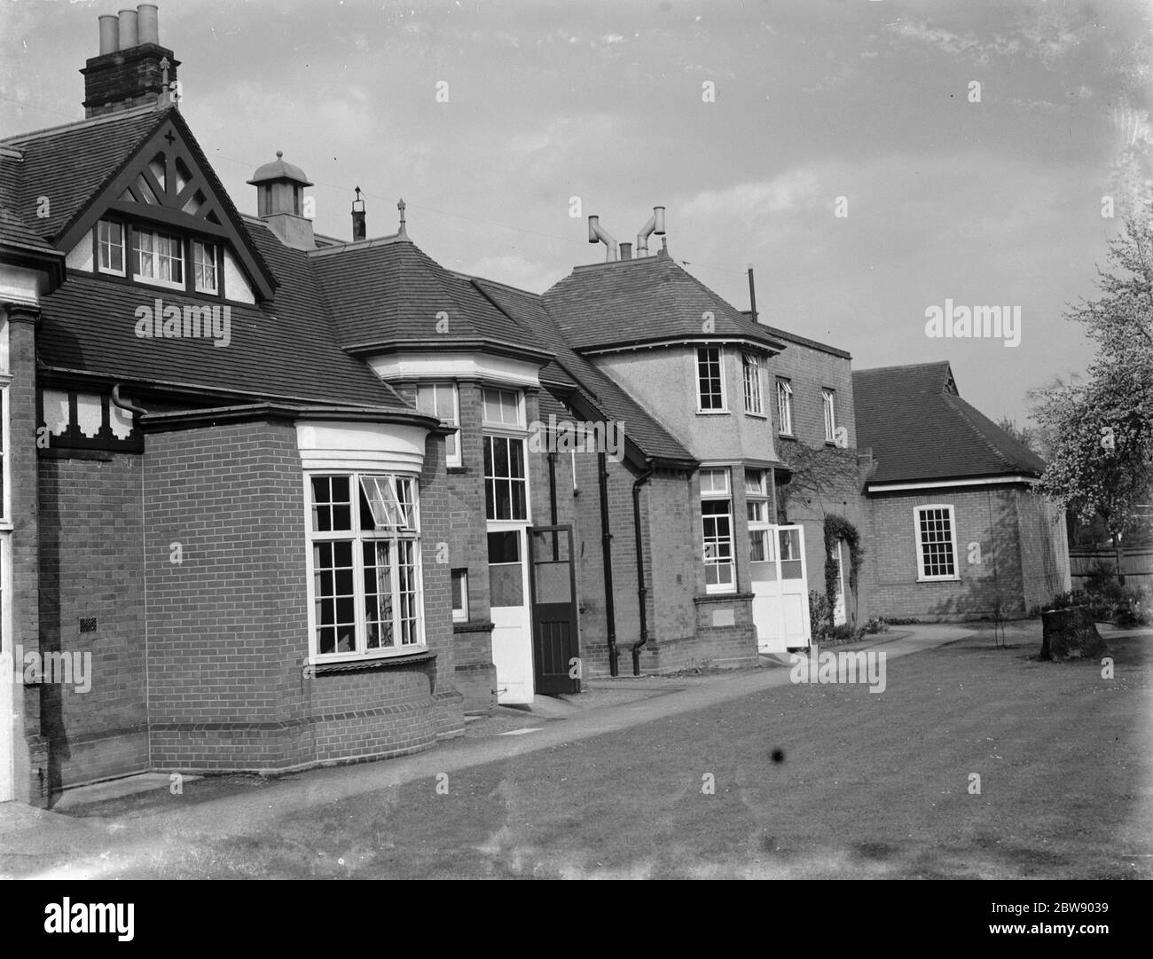 The exterior of Sidcup Cottage Hospital , Kent . 1937 Stock Photo Alamy