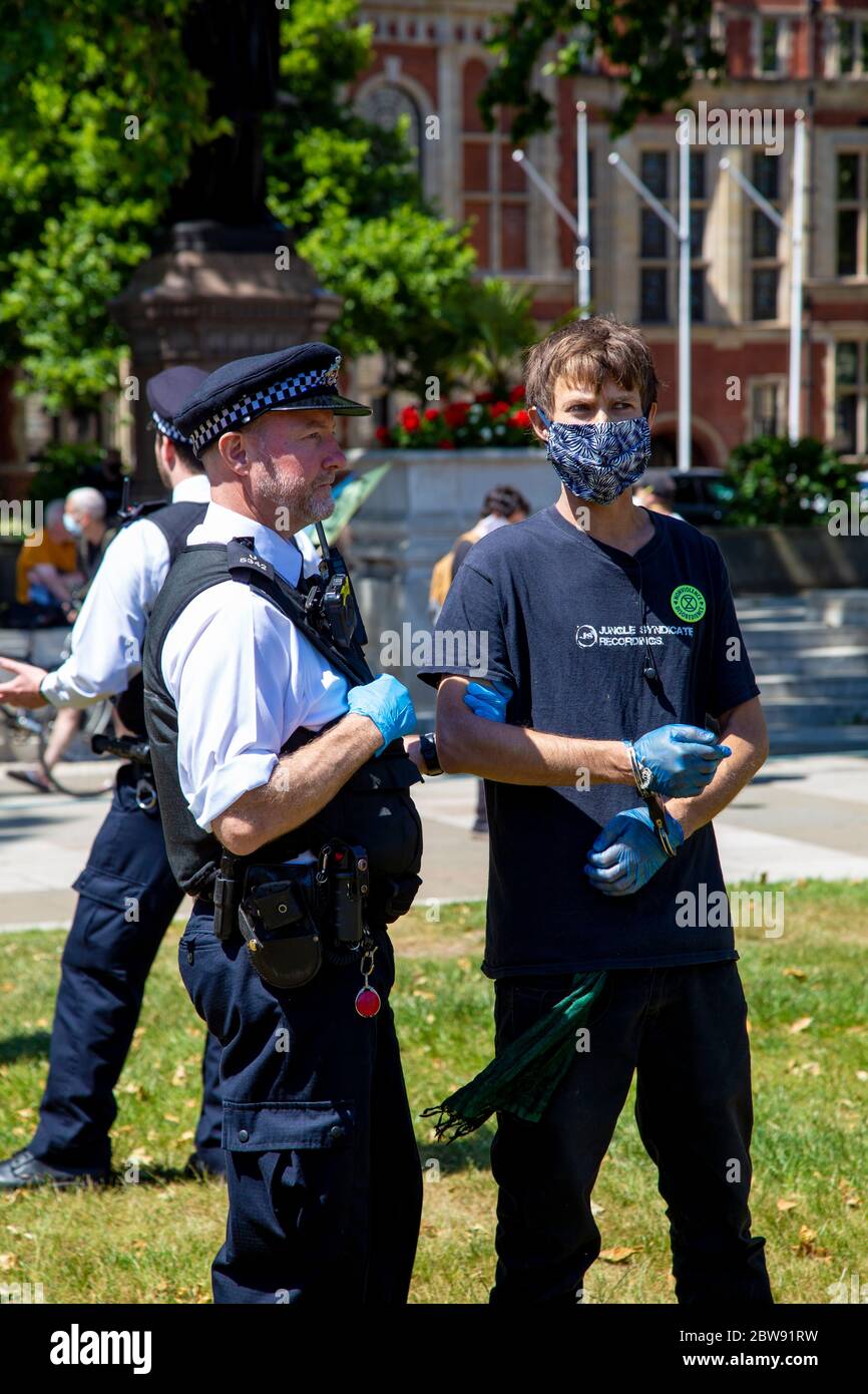 Man handcuffed arrested hires stock photography and images Alamy