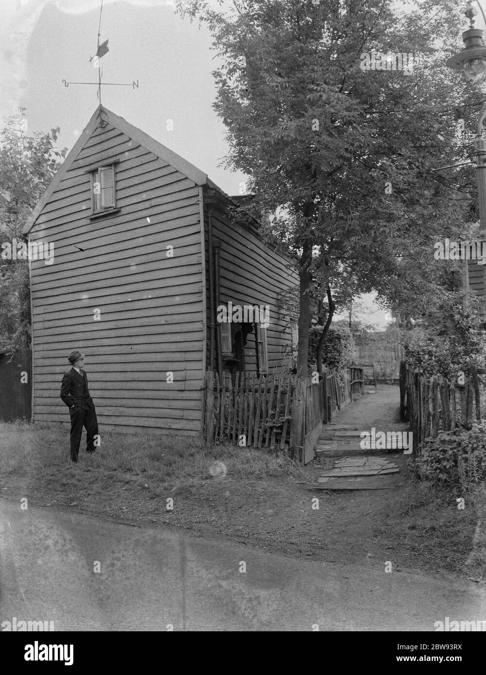 A wooden cottage in Chislehurst , Kent . 1939 Stock Photo Alamy