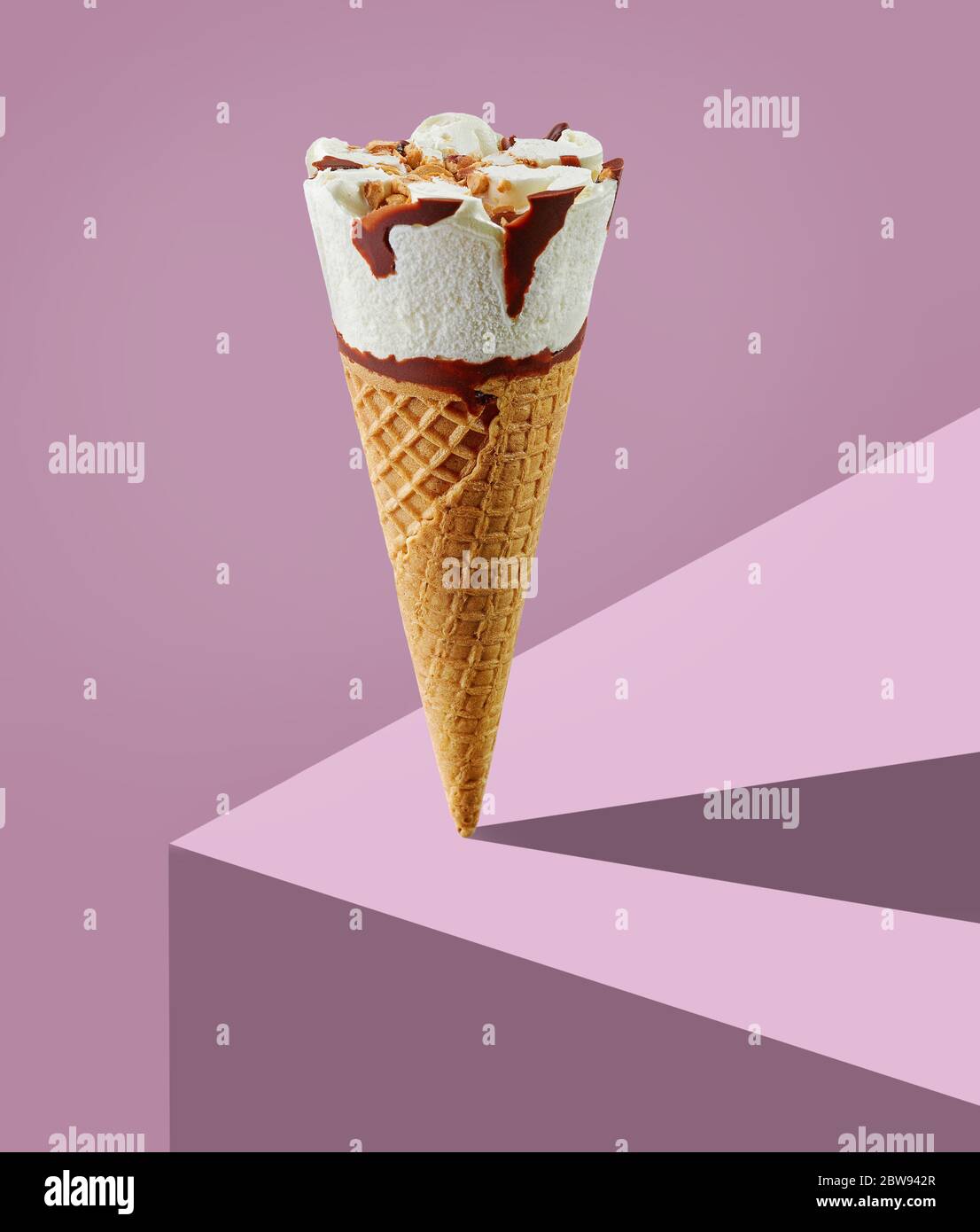 ice cream cone on purple background Stock Photo - Alamy