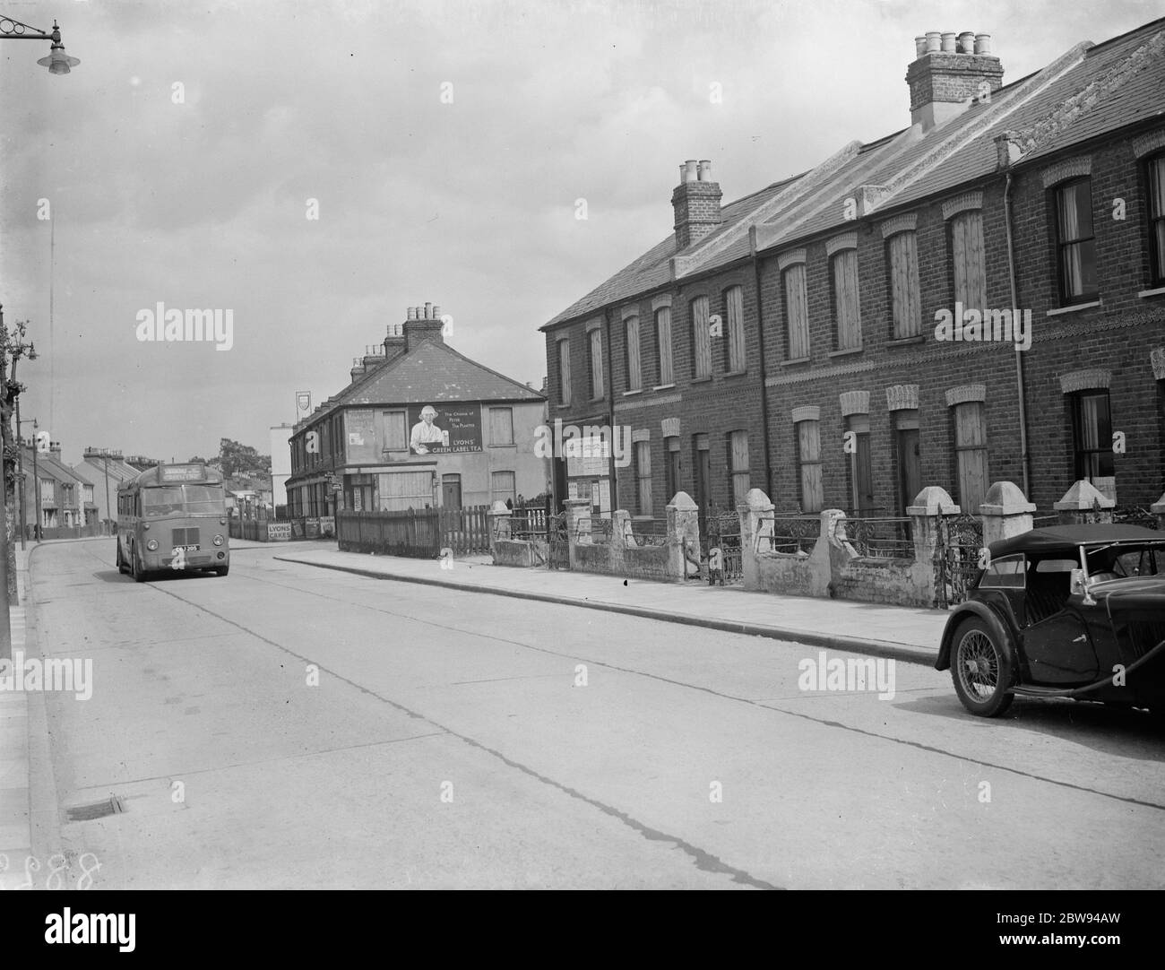 A condemed house on Dartford Tunnel Road in Kent . 1938 Stock Photo Alamy