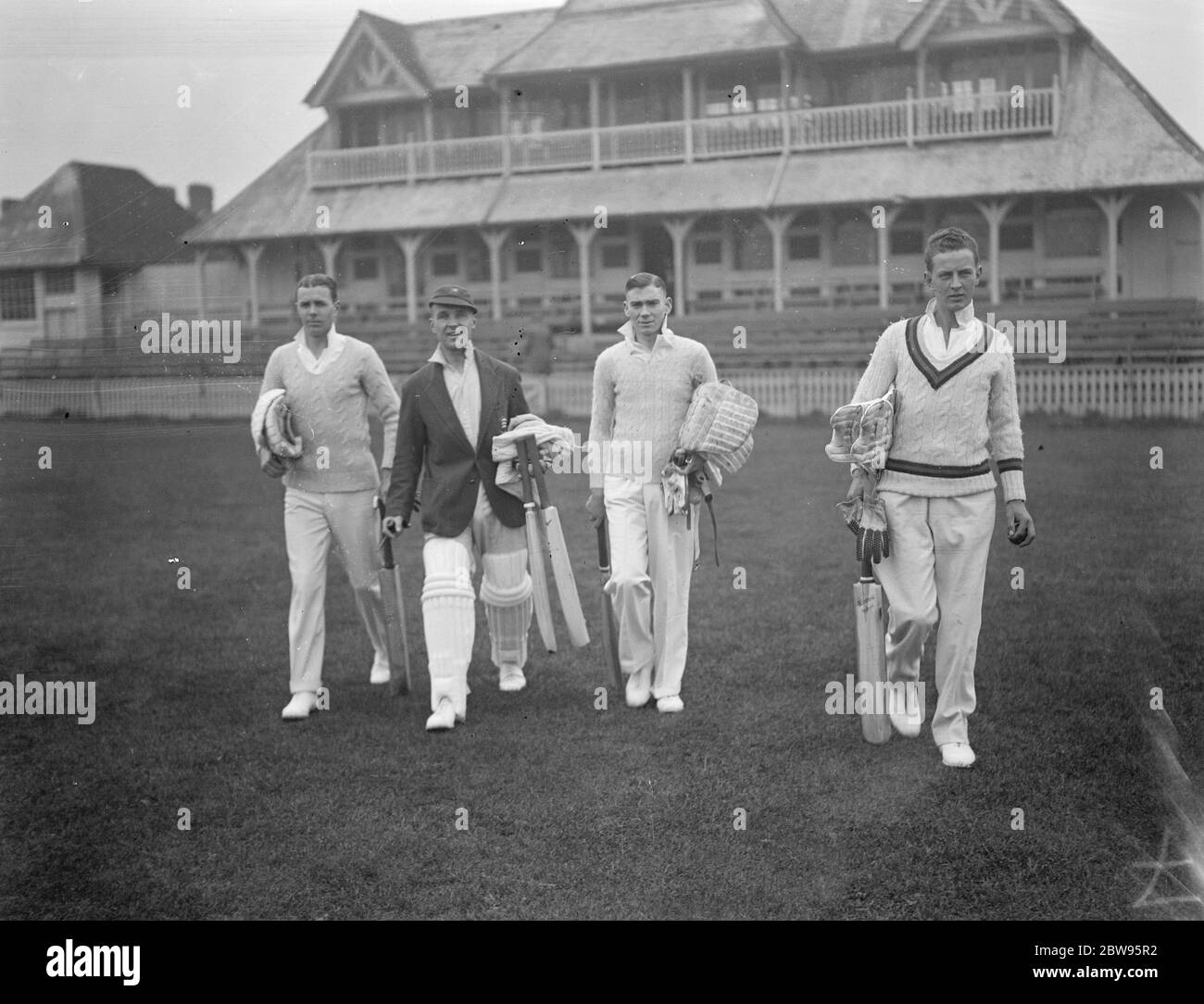 Essex County Cricket Club practice opens at Leyton . The Essex County Cricket Club began their practice for the coming season at Leyton , Essex . Left to right : Taylor , Pepo , Evans and Wade going out for the first practice of the season at Leyton . 25 April 1932 Stock Photo