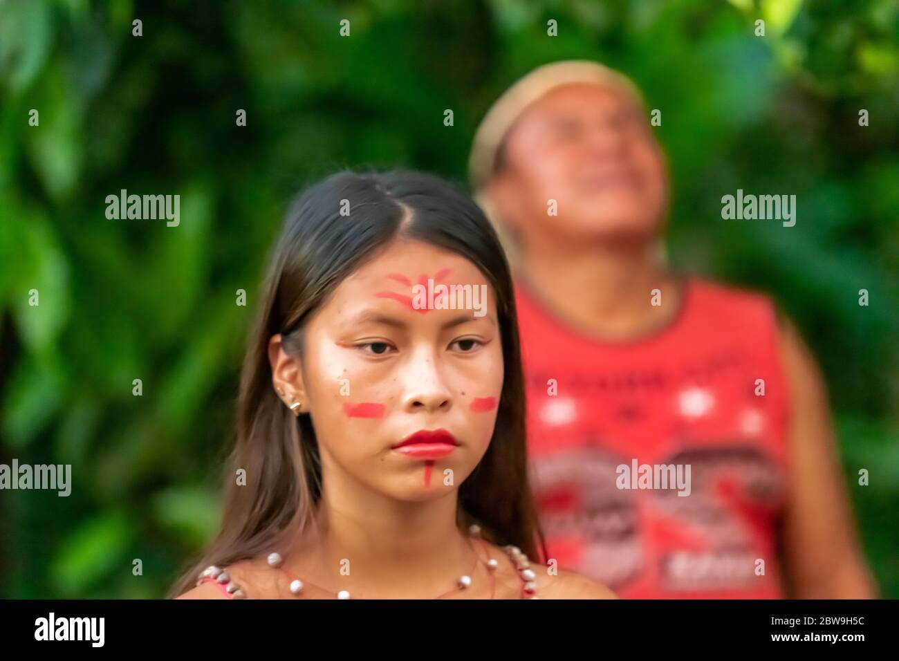 Peruvian teen girl hi-res stock photography and images - Alamy