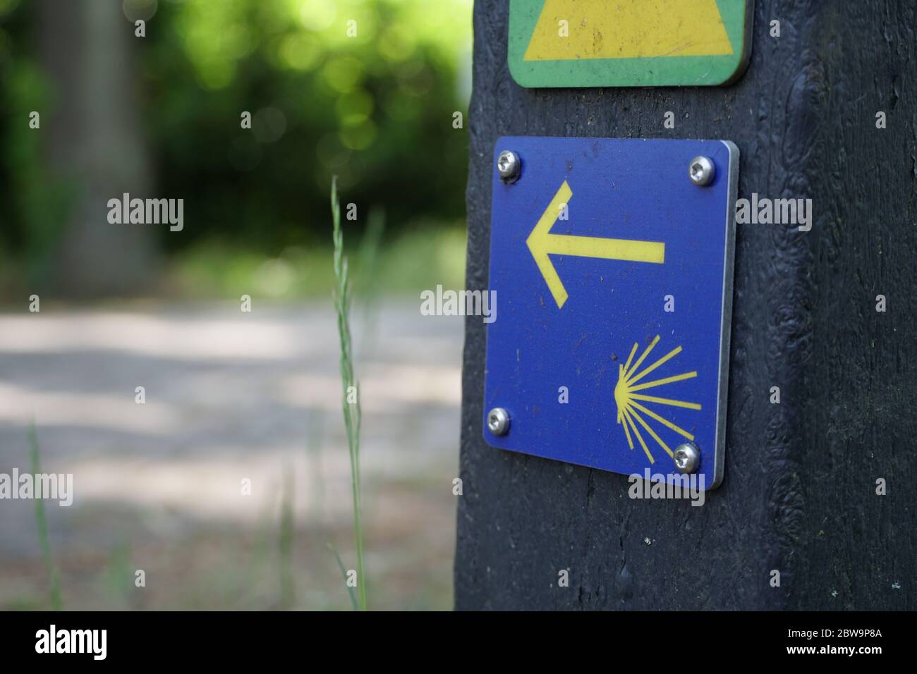 Hiking Trail Sign For The Santiago De Compostela Long Distance Trail Stock Photo Alamy