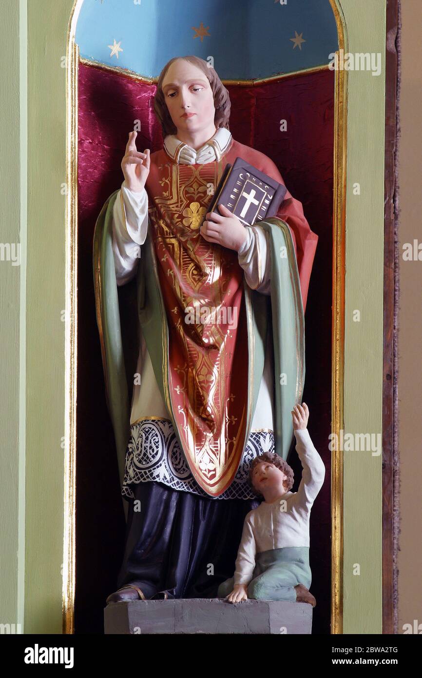 Saint valentine statue hires stock photography and images Alamy