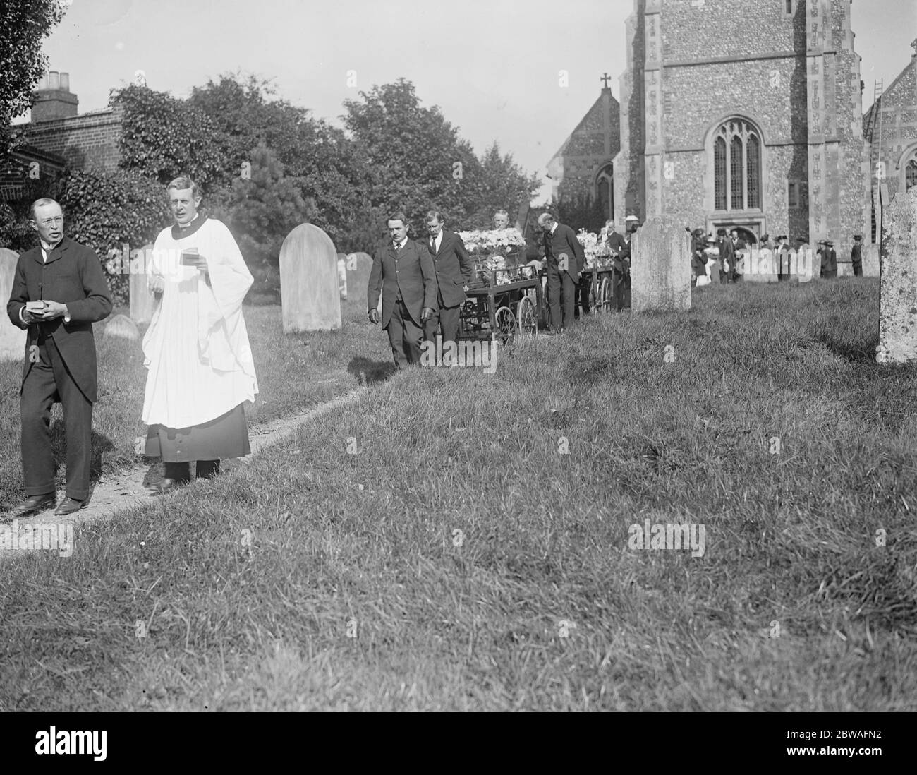 Funeral of victims of air raid at Potters Bar 3 September 1916 Stock Photo