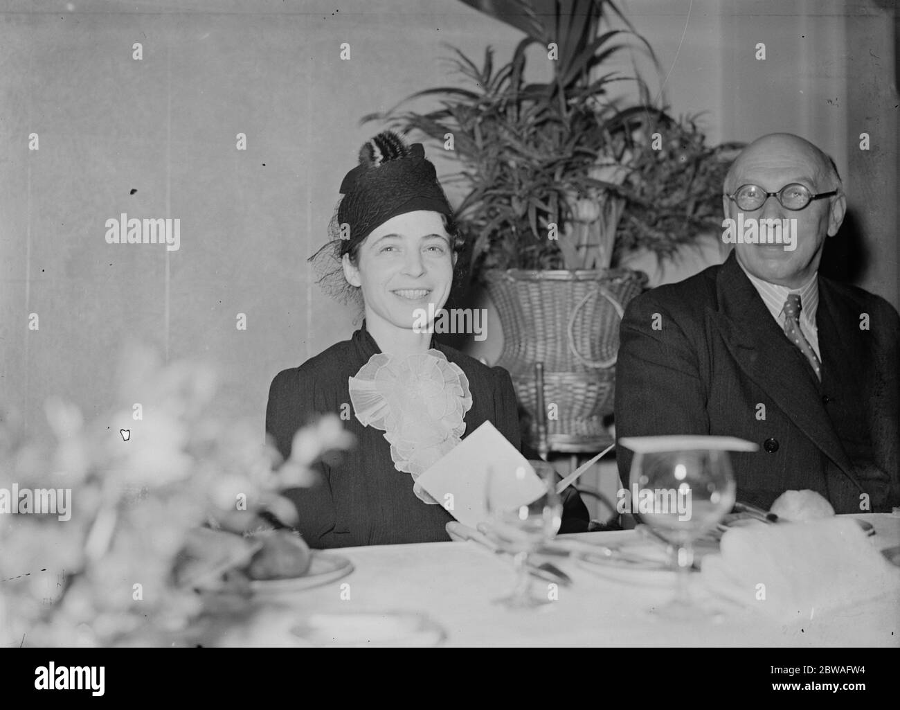 Women ' s Engineering Society ' s Coming of Age Lunch at Park Lane Hotel Miss Monica Maurice , A mine lighting engineer from Yorkshire 4 March 1940 Stock Photo